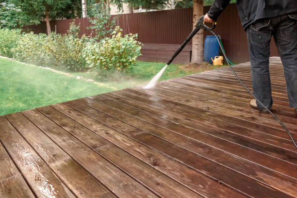 Best Pool Deck Cleaning  in Trenton, MO